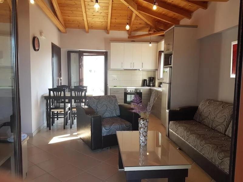 Villa Orestis - Stoupa Seaside Retreats Bagian luar foto