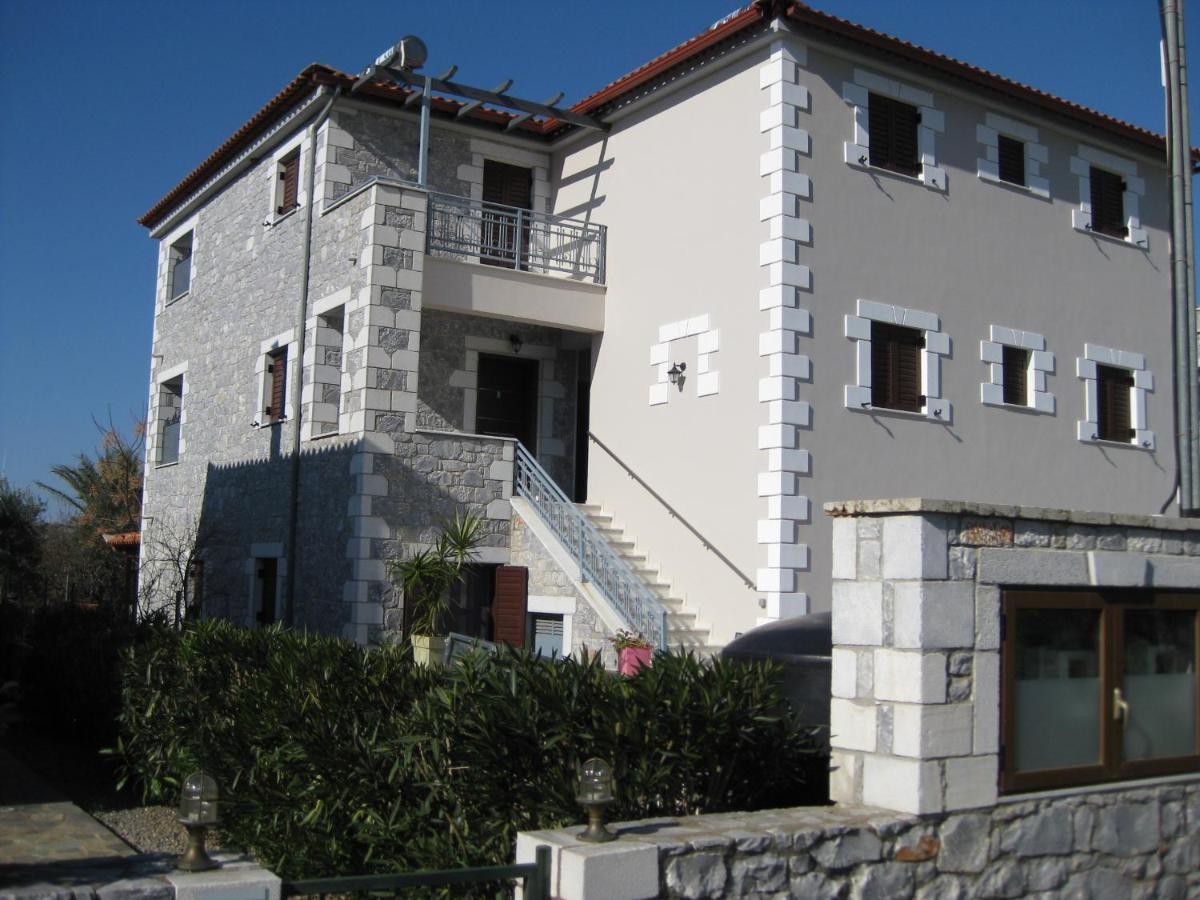 Villa Orestis - Stoupa Seaside Retreats Bagian luar foto